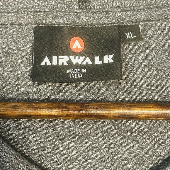 Airwalk Men's X-Large Long Sleeve Hoodie Henley Pullover Gray Black Colorblock‎ - Picture 3 of 7